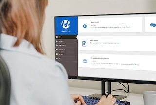 Müşteriler olay yönetimi için bir web portalına erişebilirler